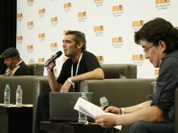 Hoy es el cuarto y último día de actividades de la FIM. En la imagen los panelistas de la charla.  /
