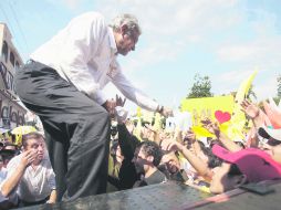 CONCLUYE VISITA POR CHIAPAS. El tabasqueño saluda a simpatizantes en Palenque en su segundo día por la Entidad. EL UNIVERSAL  /