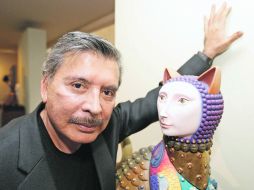 Sergio Bustamante es uno de los exponentes de la plástica contemporánea que donó varias obras para el evento.  /