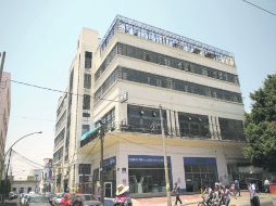 Edificio de las costureras. Está ubicado en Avenida Vallarta 865, construido por Enrique Ladrón de Guevara, en 1940.  /