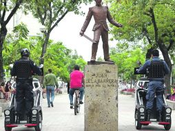 UN POLICÍA PATRULLA CHAPULTEPEC. El servicio policial de carrera está incluido en la nueva ley.  /