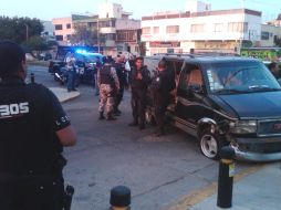 Los presuntos asaltantes agredieron a balazos a policías de Guadalajara que trataban de impedir el robo.  /