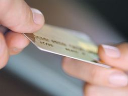 La CNBV califica el incremento de este financiamiento como un “foco amarillo”. ESPECIAL  /