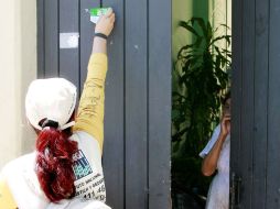 El INEGI dio a conocer estas cifras. En la imagen, personal de INEGI realiza el censo nacional de Población. ARCHIVO  /