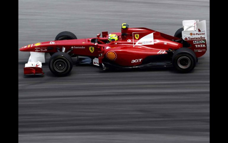 Felipe Massa vive un momento clave en su carrera deportiva. MEXSPORT  /