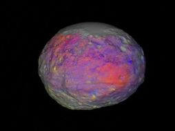 Mapa en 3D de la superficie del asteroide Vesta. ESPECIAL NASA  /