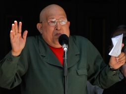 Chávez se ha visto forzado a restringir sus apariciones públicas drásticamente, una falta que luce cada vez más notoria. ARCHIVO  /