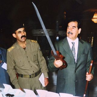 Dan muerte a secretario personal de Saddam Hussein