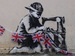 Obra del grafitero inglés Bansky, quien presentó en el Cineforo de la UdeG su primer documental. ESPECIAL BANSKY  /
