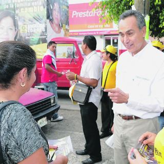 Fernando Garza promete cuidado del agua