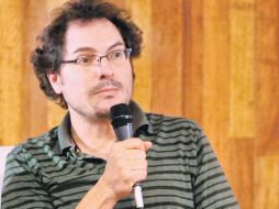 A TRES AÑOS DE RUDO Y CURSI. El histrión incluye a Christian Ferrer, en el papel de un joven problemático, el malo de la película.  /