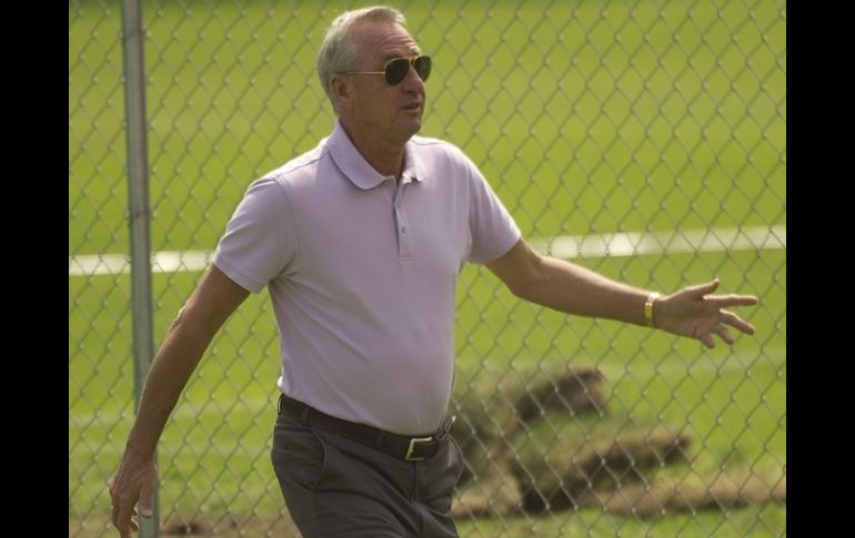 La agenda de la visita de Cruyff contempla reuniones con el plantel. ARCHIVO  /