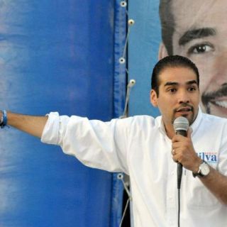 Sergio Silva propone restauración de banquetas