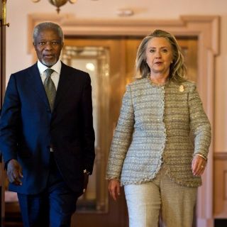 Clinton y Annan buscan estrategia unificada sobre Siria