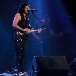 Rosana deleita a los tapatíos a fuego lento