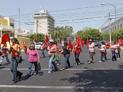 Los movimientos antorchistas se presentaron en el Estado de México. En la imagen, integrantes de Antorcha Campesina en Gdl. ARCHIVO  /
