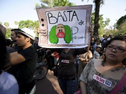 En recientes fechas se ha puesto al descubierto un presunto acuerdo entre la televisora y el candidato para reforzar su imagen. ARCHIVO  /