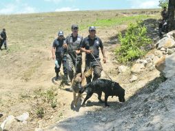La Policía de Morelia consiguió encontrar los cuerpos de los menores José Luis Chepe y de Yamileth, rescatados de un ducto. NTX  /