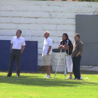 Se reúne cúpula mayor chiva con Cruyff