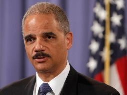 Legisladores de EU contemplan declarar al secretario de Justicia, Eric Holder, en desacato. ARCHIVO  /