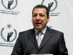 Raúl Plascencia Villanueva, presidente de la CNDH, dijo que desaparición lesiona el derecho de toda sociedad a estar informada. ARCHIVO  /
