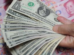 En centros cambiarios de Mérida, el dólar alcanzó su precio más elevado a la venta de 14.31 pesos. ARCHIVO  /