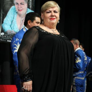 Rinde la ANDA homenaje a Paquita la del Barrio