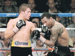 Saúl Álvarez venció a Shane Mosley el 5 de mayo. GETTY IMAGES SPORT  /