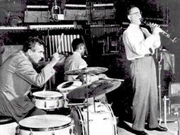 En 1986 muere el clarinetista Benny Goodman. En la foto, acompañado de Gene Krupa y Teddy Wilson. ESPECIAL  /