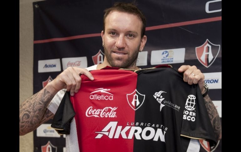 Vuoso ya es rojinegro y portará la camiseta 30.  /