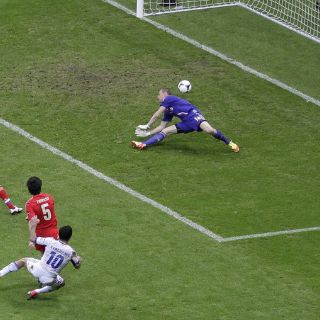 Grecia califica y elimina a Rusia