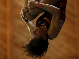 Carolina Mendoza en unno de sus saltos en la jornada de hoy en Madrid. EFE  /