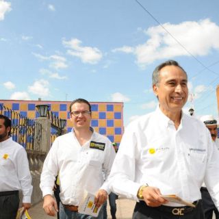 Garza propone impulsar el sistema ferroviario