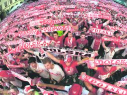 Por primera vez en la historia Polonia organizó un evento de esta magnitud; y aficionados se volcaron en apoyo a su selección. EFE  /