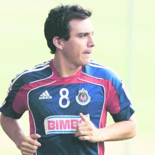 Chivas debuta en Barcelona