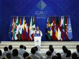Calderón, en un centro de convenciones en Los Cabos, previo a la cumbre del G20. ARCHIVO  /