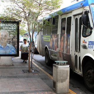 Fernando Guzmán se compromete con las familias