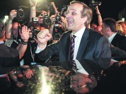 El dirigente del partido Nueva Democracia, Antonis Samarás, durante su aparición para declararse vencedor en los comicios. REUTERS  /