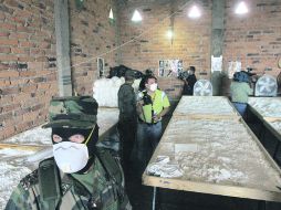 Laboratorio asegurado en Ixtlahuacán del Río. Los golpes contra estas fábricas aumentaron en los últimos años.  /