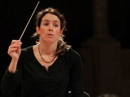 Es el primer ensayo de Alondra de la Parra como directora artística de la OFJ en esta Segunda Temporada de 2012.  /