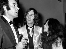 En la imagen, el actor con John Lennon y Yoko Ono. AP  /