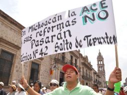 Entre los puntos exigidos por los maestros se encuentra la entrega de plazas automáticas a egresados de normales. ARCHIVO  /