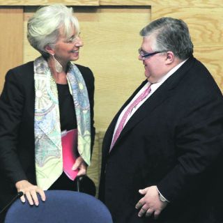 México abre una línea de crédito al FMI