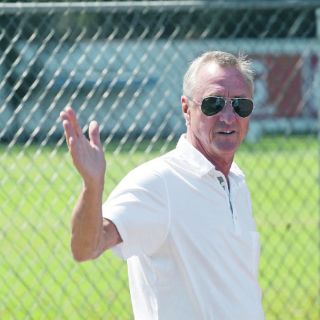 Chivas debe de ser un orgullo de México, opina Cruyff