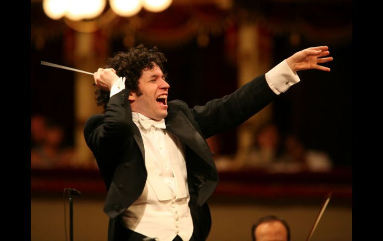 Dudamel es el director de la Orquesta Filarmónica de los Ángeles. ESPECIAL  /