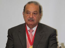 Carlos Slim es acusado de impedir la competencia en el mercado móvil mexicano. ARCHIVO  /