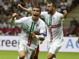 Ronaldo celebra su anotación, que le dio el pase a Portugal a las semifinales del torneo. AFP  /