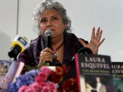 La escritora adelantó que su próximo trabajo lo espera publicar en septiembre de este año. AP  /