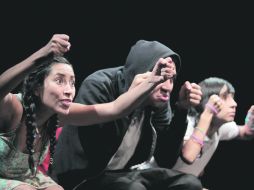 La obra está planteada como un “falso documental” y es original de Enrique Olmos de Ita.  /