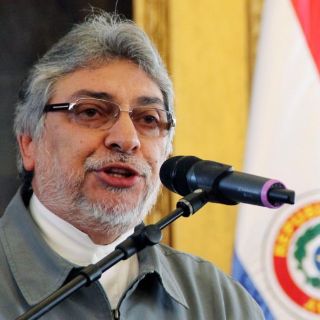 Congreso de Paraguay destituye a presidente Lugo